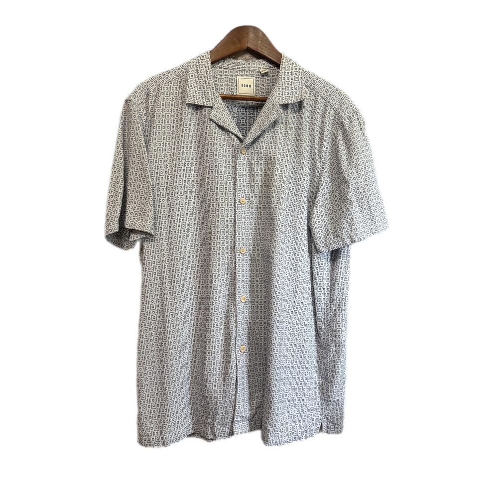 ROWM Button Down Shirt Mens Large White Navy Geometric Cotton Excellent Short